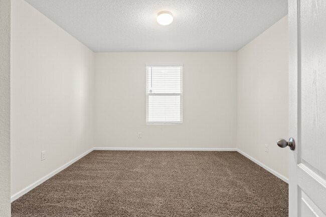 Building Photo - 849 Cameron Oaks Pl