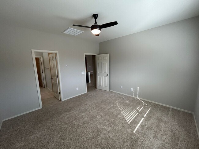 Building Photo - 24401 W Verlea Dr