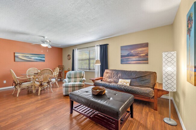 Building Photo - Palms at Waters Edge 3344-M6