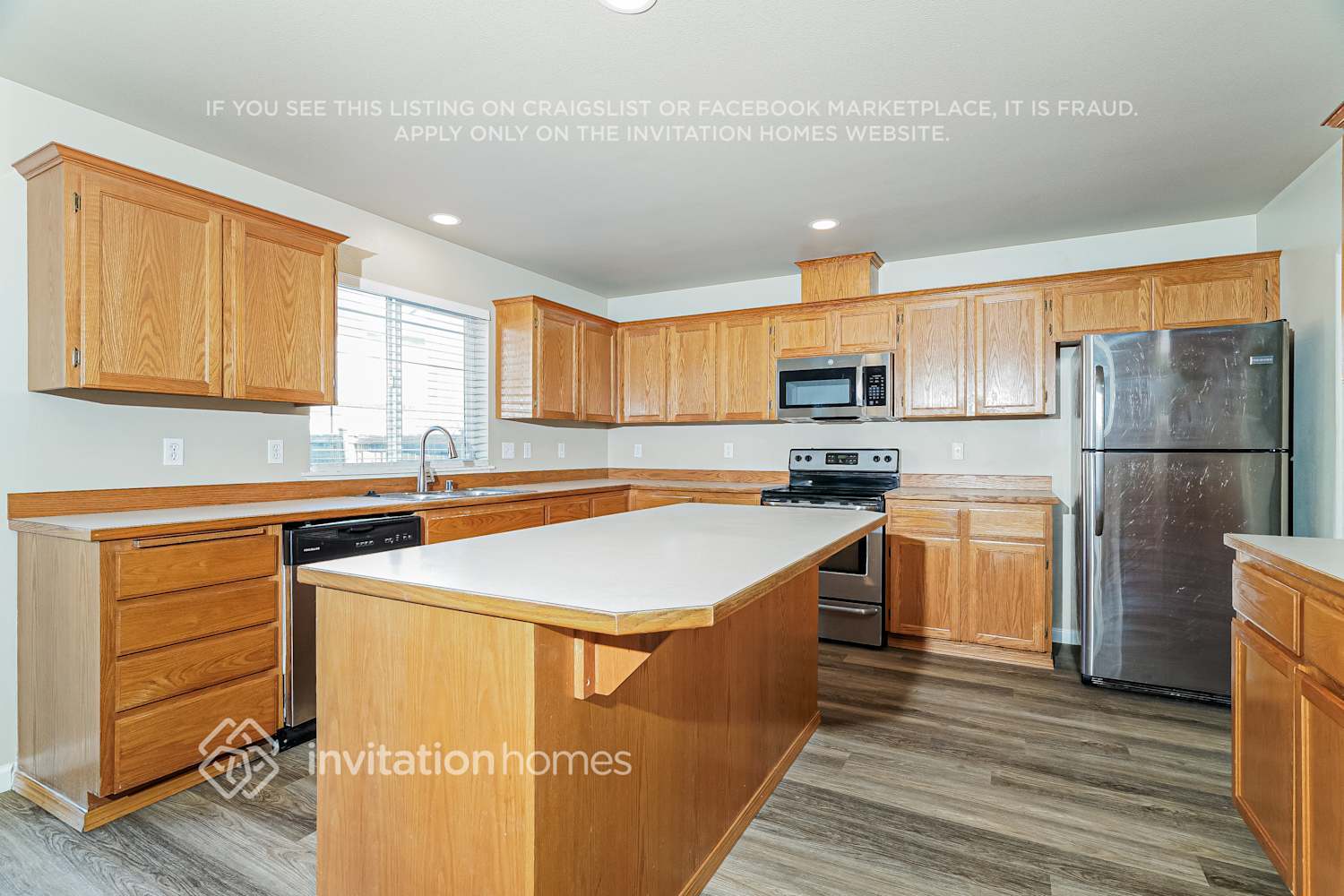 Building Photo - 21006 Springhaven Way E