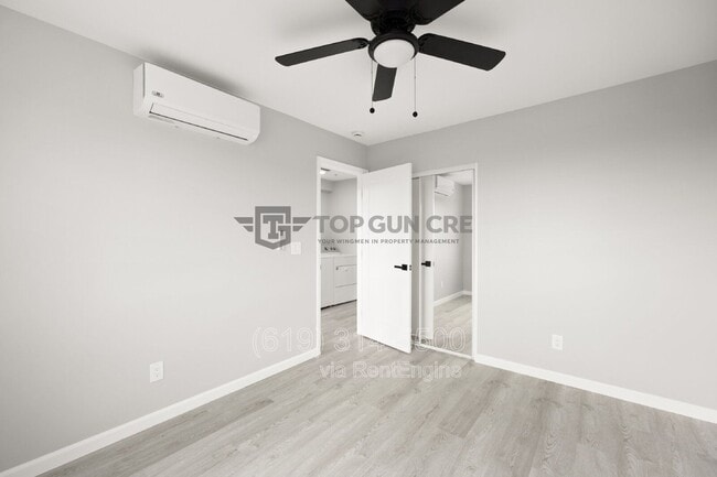 Building Photo - 1889 Coolidge St