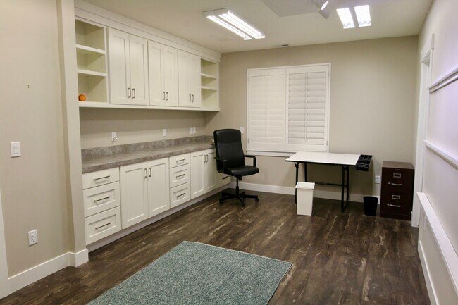 Building Photo - Lovely Home For Rent In Highland, UT