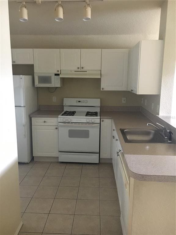 Building Photo - 3319 S Kirkman Rd