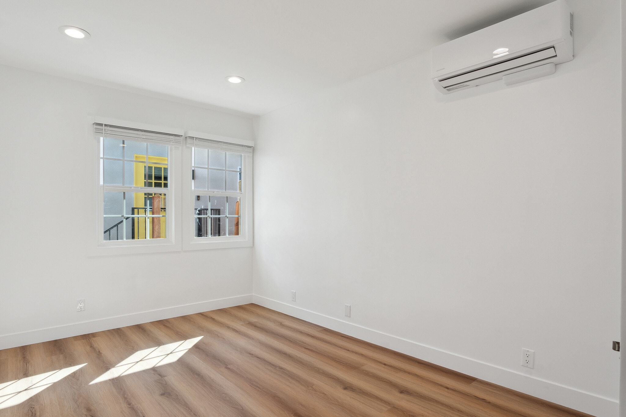 Building Photo - 8460 Kittyhawk Ave