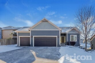 Building Photo - 13335 NW 73rd St