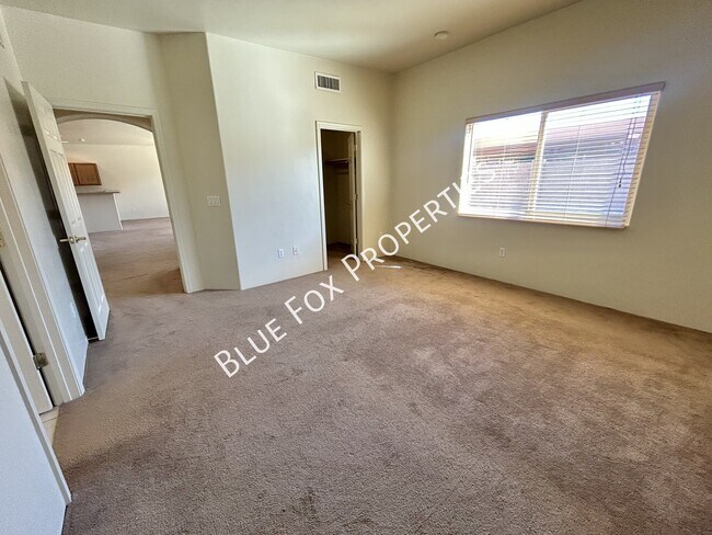 Building Photo - 5459 W Mosquito Dr