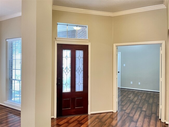 Building Photo - 1602 Lawick Cir