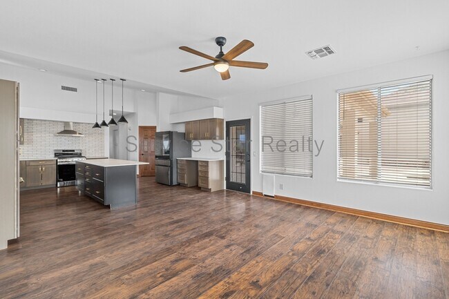 Building Photo - 6339 W Paso Trail