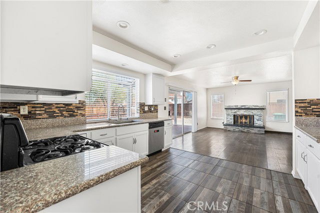 Building Photo - 2145 W Ave P8