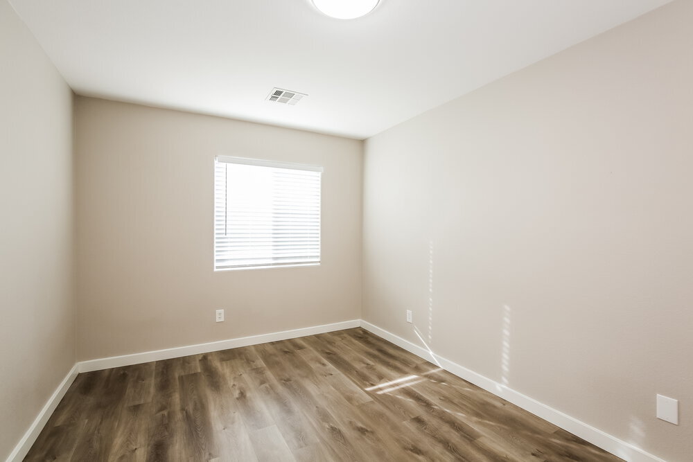 Building Photo - 5048 Charlo Dr