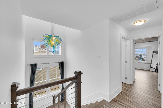 Building Photo - 18 Culebra Ave