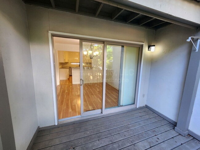 Building Photo - 14 Gilbert Trail NE