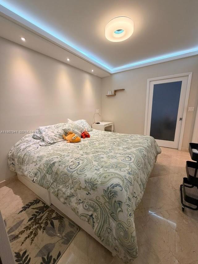 Building Photo - 1830 S Ocean Dr