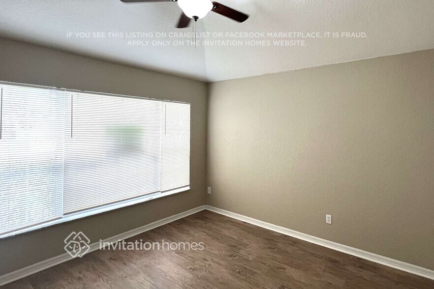 Building Photo - 15035 Sawgrass Bluff Dr