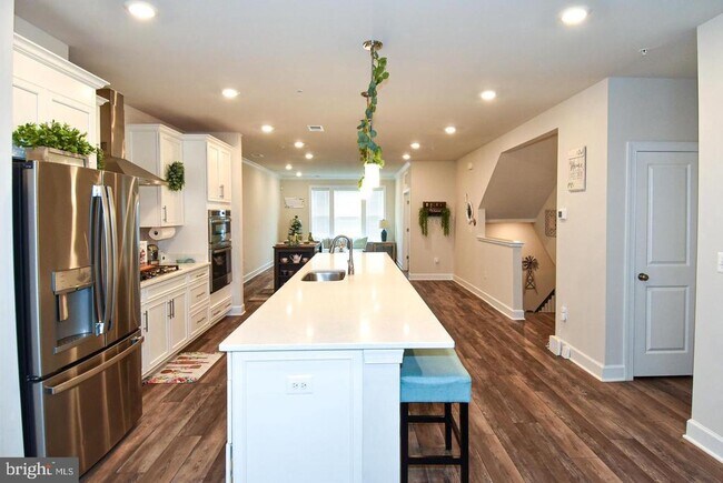 Building Photo - 43444 Stonewood Crossing Ter