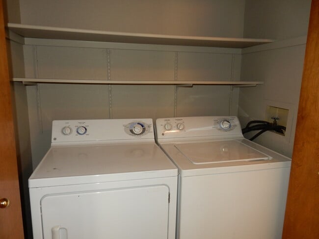 Building Photo - Well Kept 3 BED/2 BA Home in Westminster - AVAILABLE 6/5