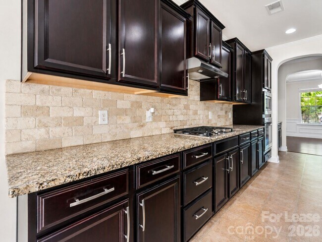 Building Photo - 151 Blossom Ridge Dr