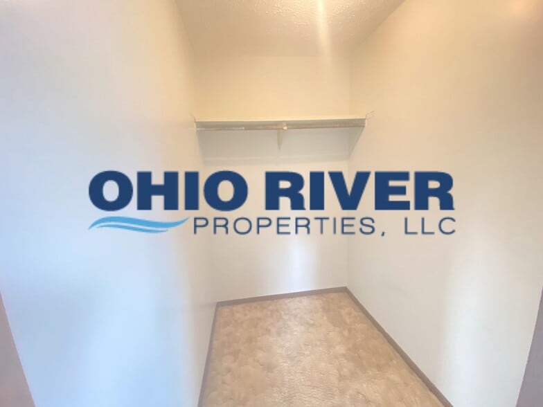 Building Photo - 700 Northwood Ct