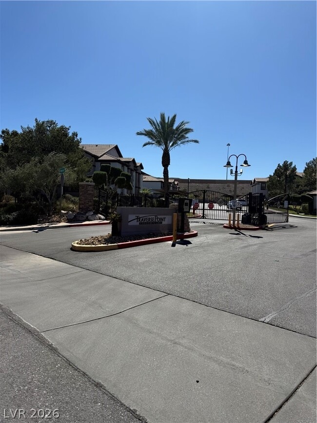 Building Photo - 45 Maleena Mesa St