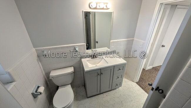 Building Photo - Spacious Updated Home on 1.6 Acres – Prime Location Near Arden, Fletcher & Mills River