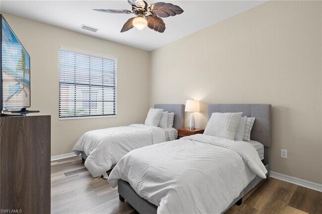 Building Photo - 11834 Tulio Way