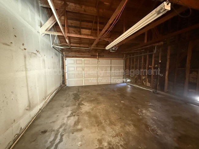 Building Photo - 3260 Taffrail Ln