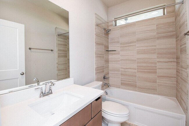 Building Photo - 7643 Green Bulrush Wy