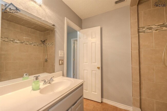 Building Photo - 5412 Blazing Star Ln
