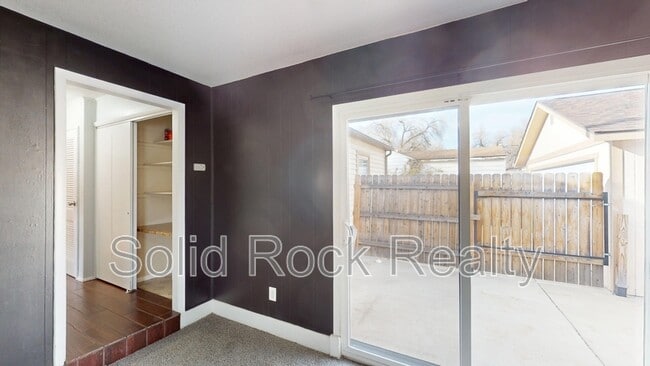 Building Photo - 1917 Ouray Ave