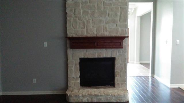 Building Photo - 7701 Val Verde Dr