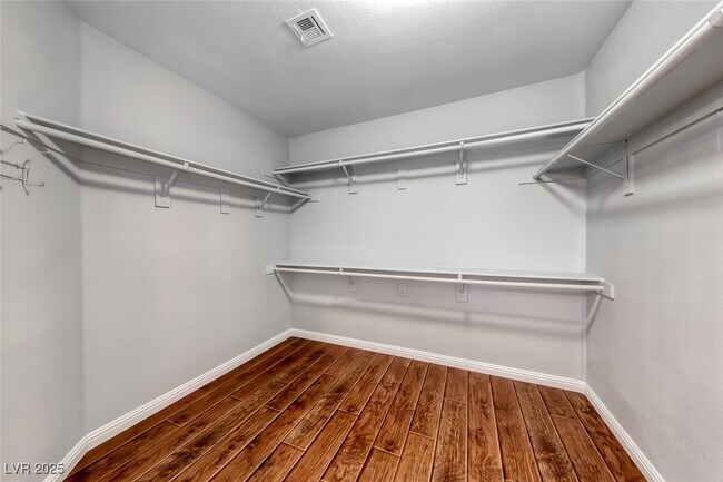 Building Photo - 1002 Prestige Meadows Pl