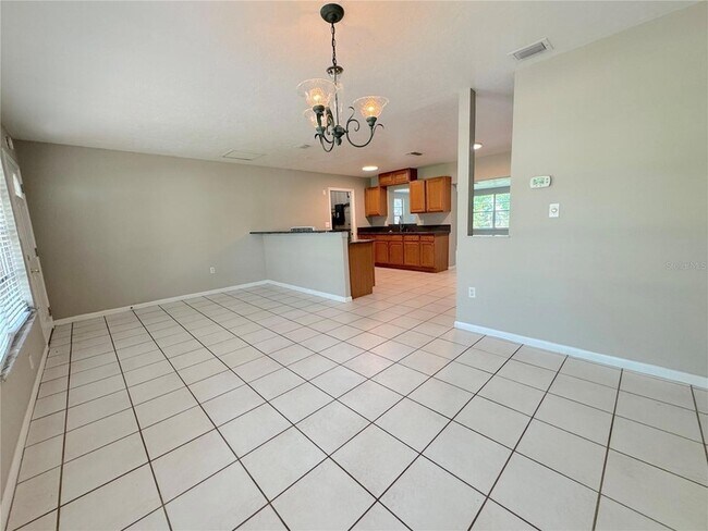 Building Photo - 3883 Hawkeye Cir