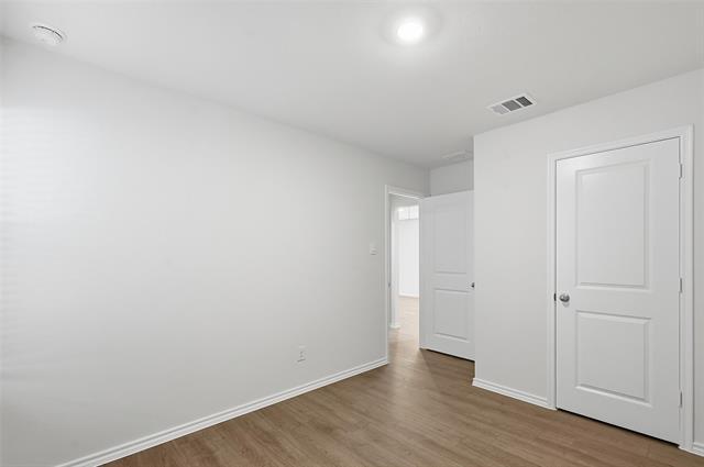 Building Photo - 1333 Brook Ln