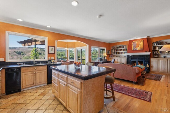 Building Photo - 6381 Nicasio Valley Rd