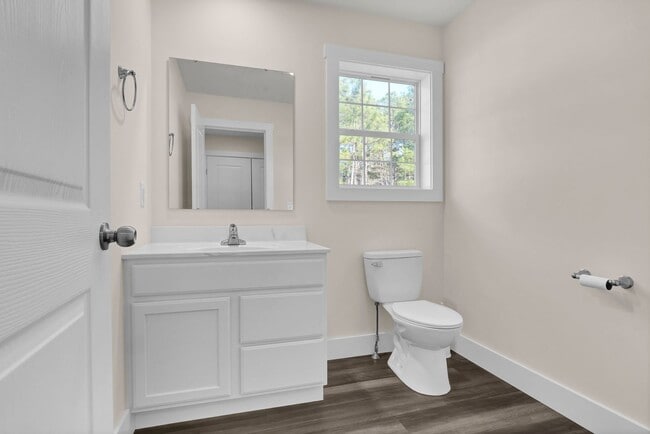 Building Photo - Cozy 3-Bedroom Home in Belvedere Plantation