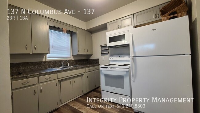 Building Photo - 137 N Columbus Ave