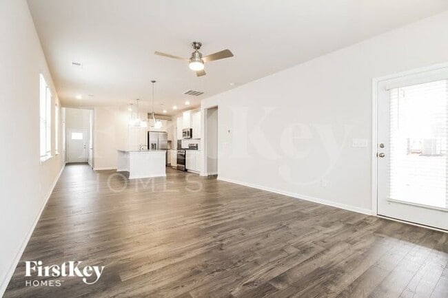 Building Photo - 457 Yoshino Cherry Dr