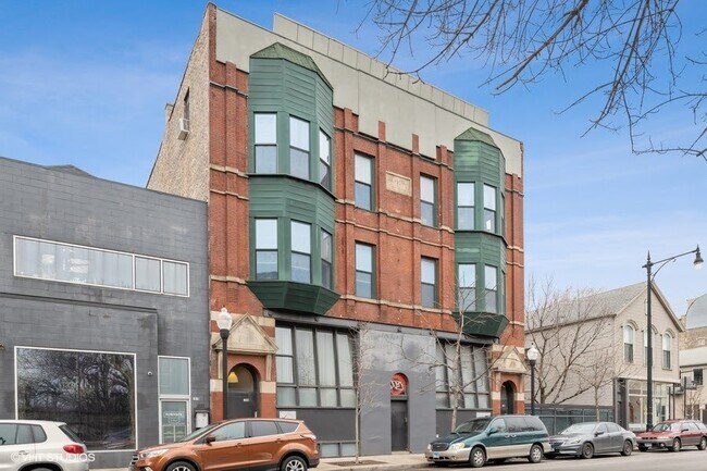 Primary Photo - 1906-1908 S Halsted St