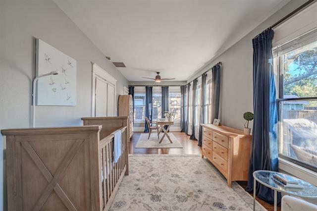 Building Photo - 5822 Belmont Ave