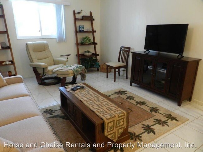 Building Photo - 2 br, 1 bath Apartment - 171 Golf Club Lane