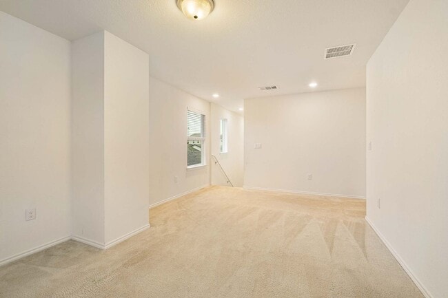 Building Photo - Pfabulous 3 Bedroom, 2.5 Bath, 2-Story Home In Pflugerville
