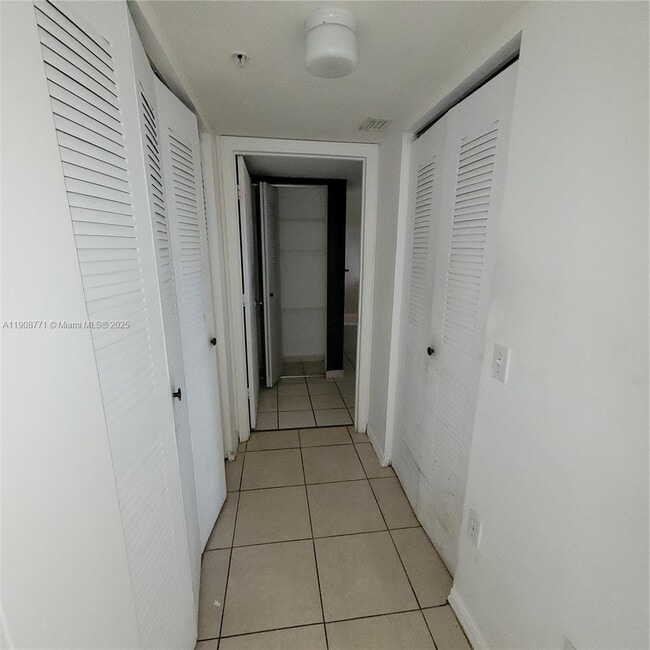 Building Photo - 17612 NW 25th Ave