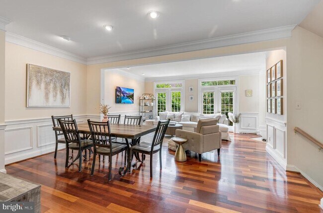 Building Photo - 11426 Summer House Ct