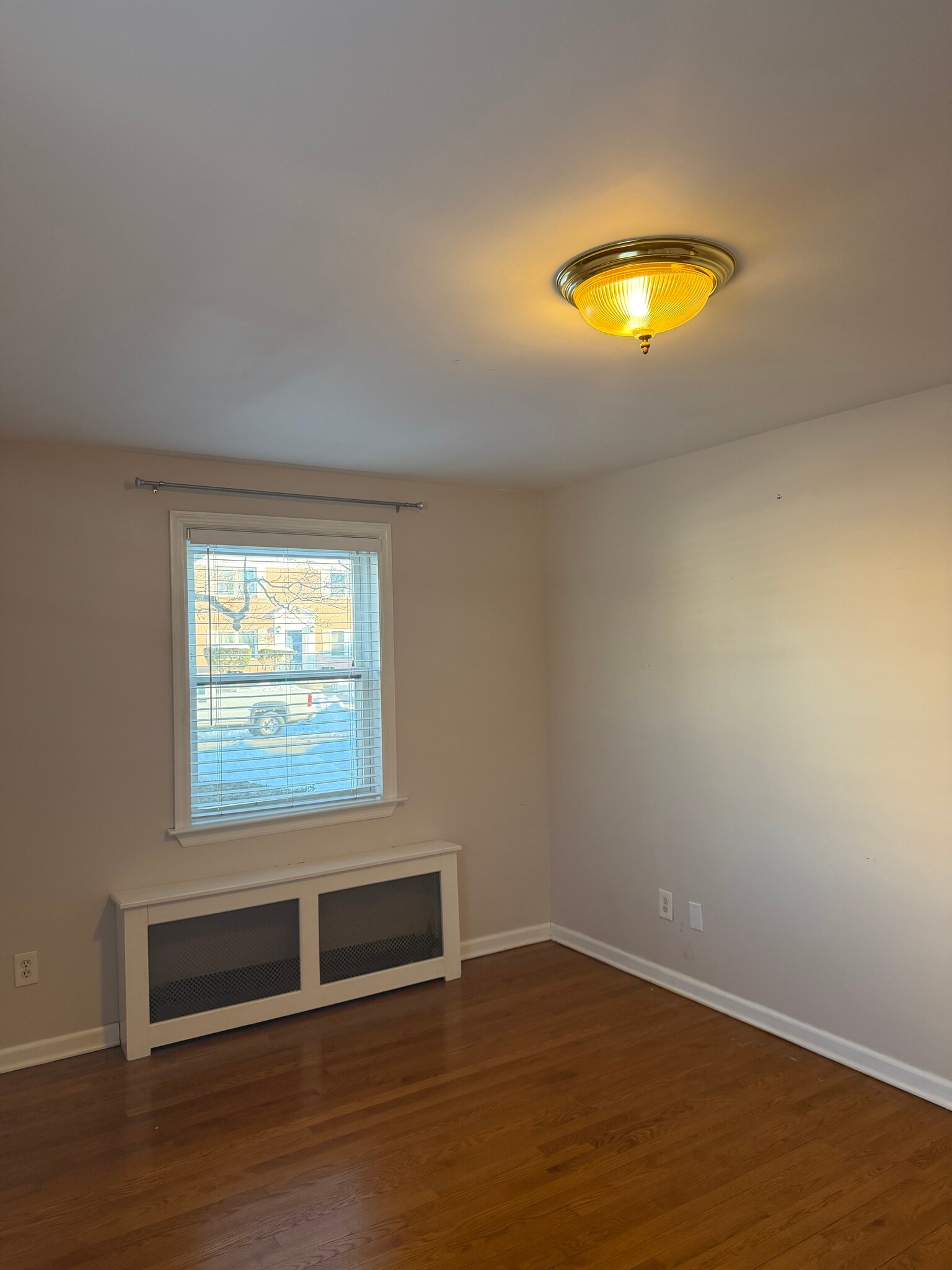 Building Photo - 186 Seaton Rd