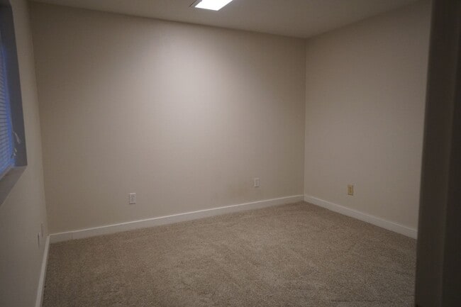 Building Photo - 6151 Bow River Dr