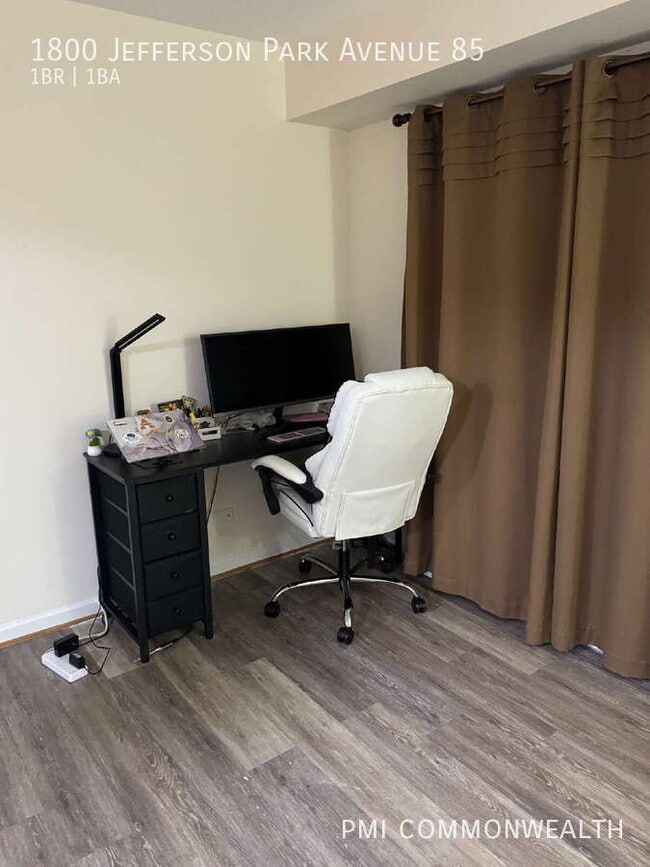 Building Photo - 1800 Jefferson Park Ave