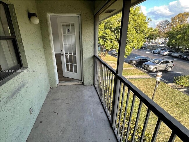 Building Photo - 8739 NW 39th St