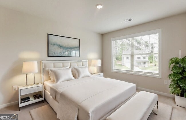 Building Photo - 24 Creekwater Dr