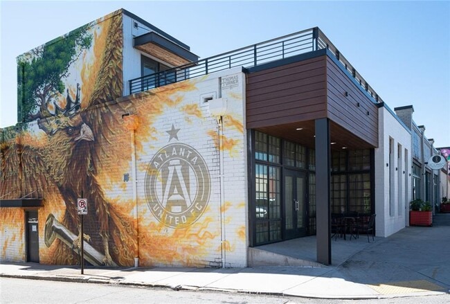 Building Photo - 1060 Grant Way SE