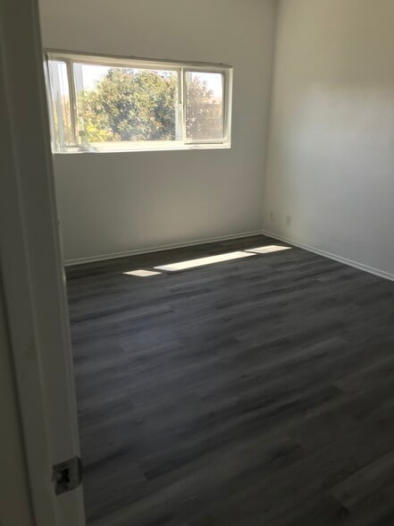 Building Photo - 14607 Erwin St